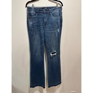 Judy Blue Midrise Bootcut Distressed Jeans size 11/30
